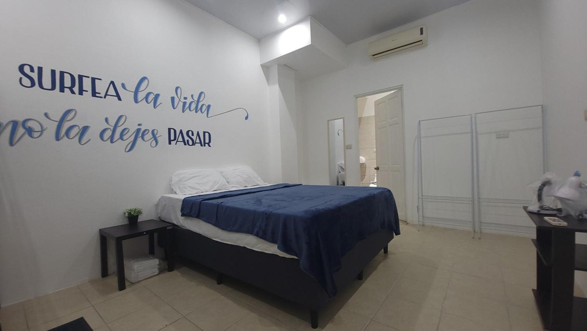 Surfo House Hotel & Hostel Tamarindo Eksteriør bilde