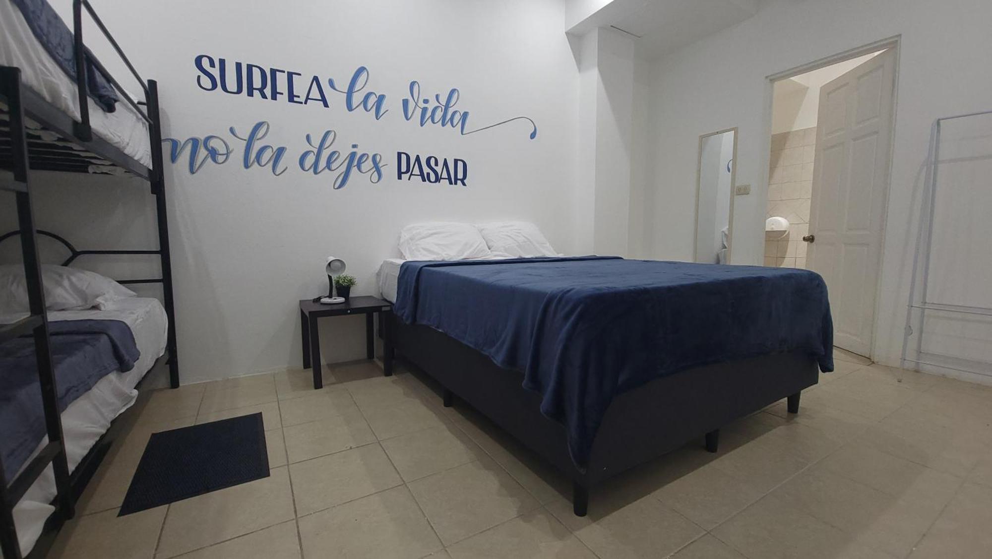 Surfo House Hotel & Hostel Tamarindo Eksteriør bilde