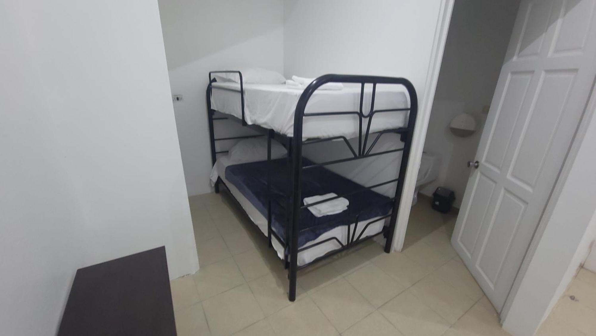 Surfo House Hotel & Hostel Tamarindo Eksteriør bilde