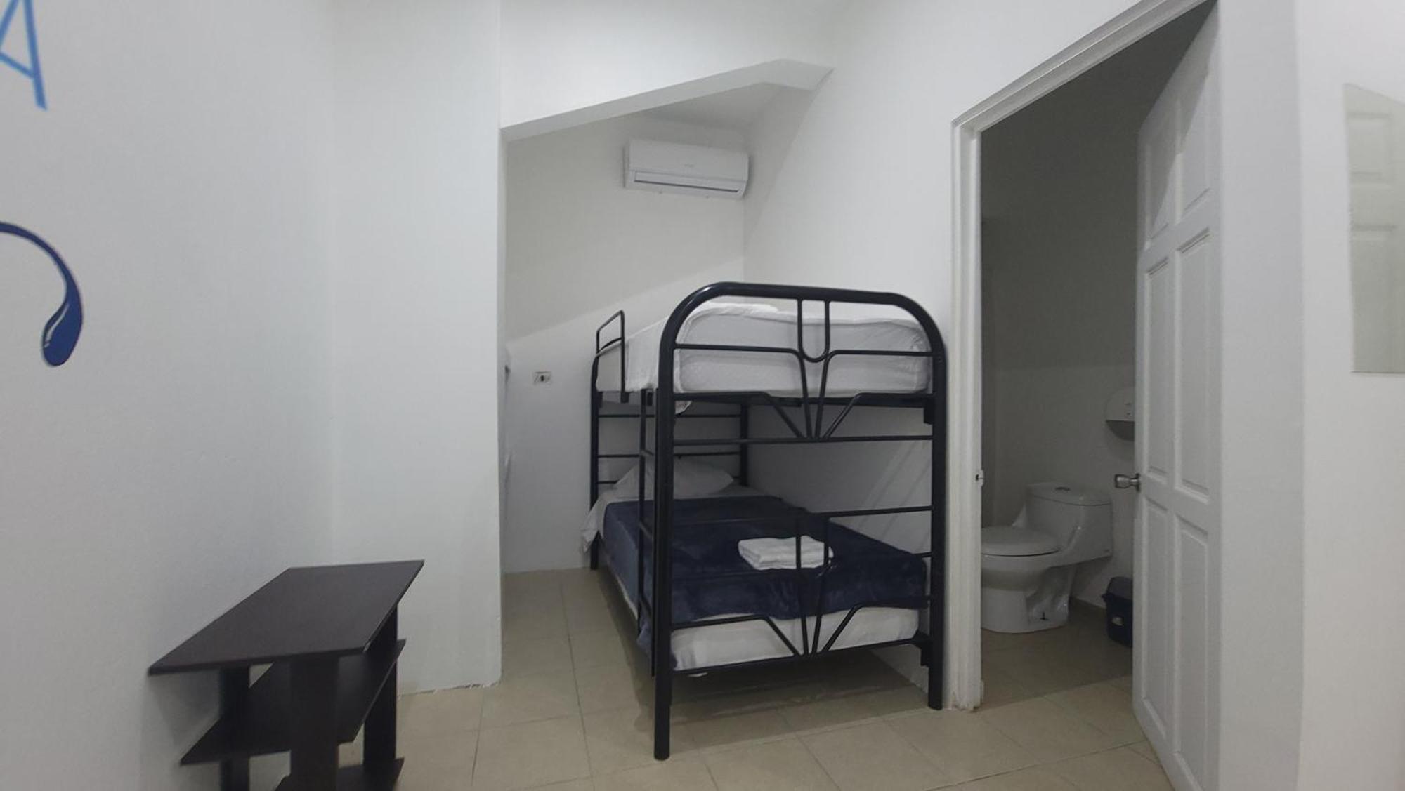 Surfo House Hotel & Hostel Tamarindo Eksteriør bilde