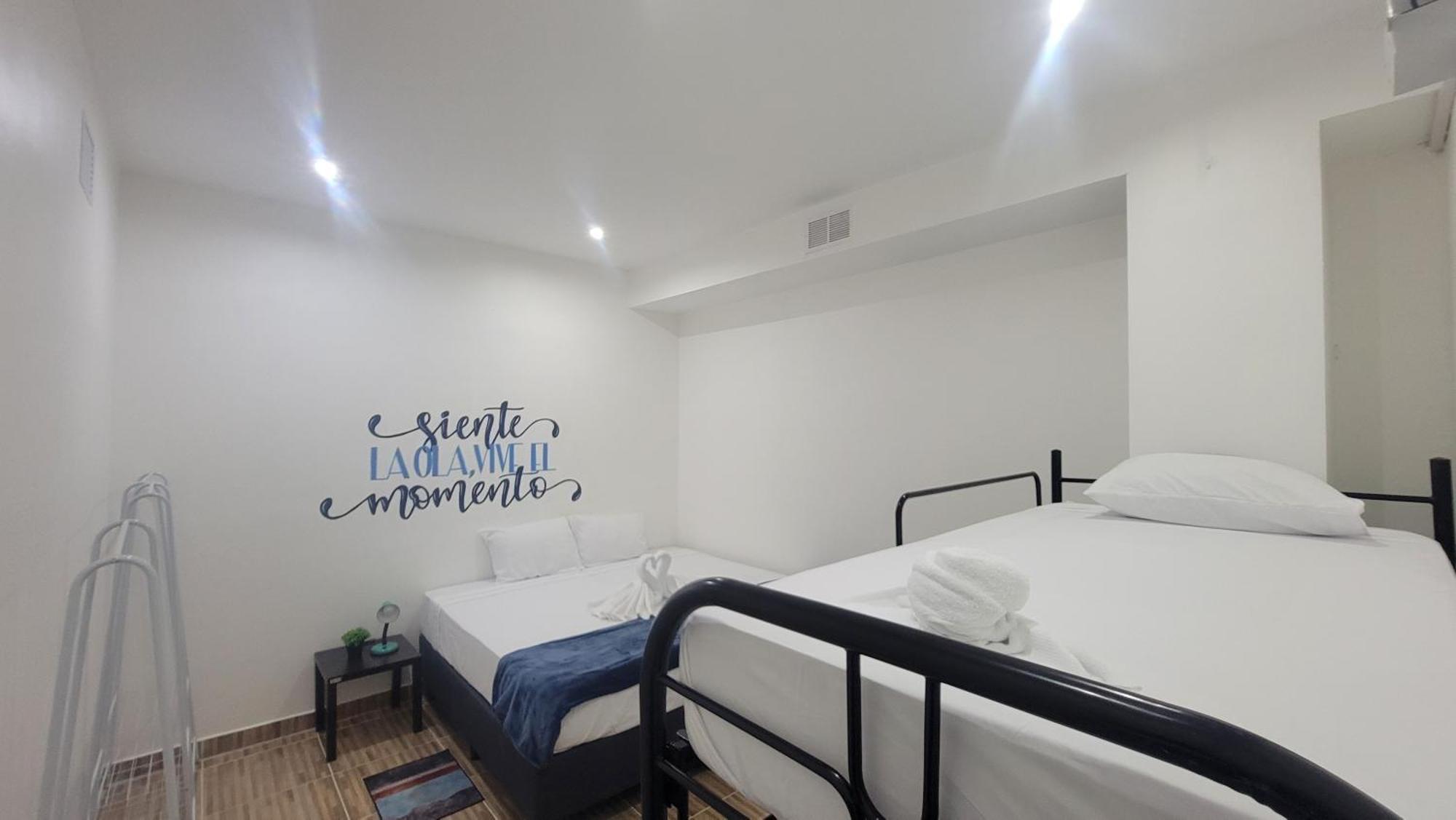 Surfo House Hotel & Hostel Tamarindo Eksteriør bilde